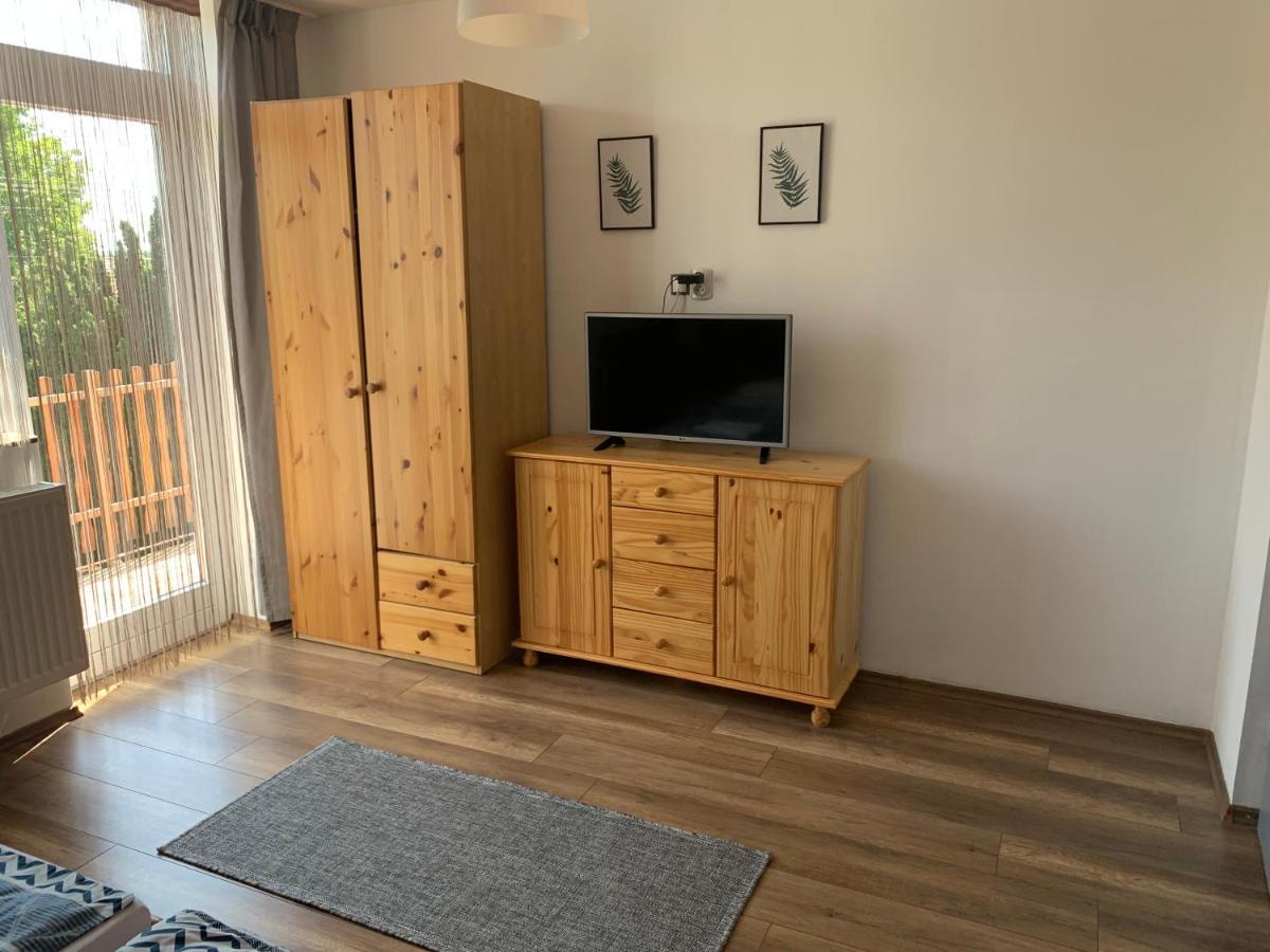 Borsi Apartman Balatonalmádi Екстериор снимка