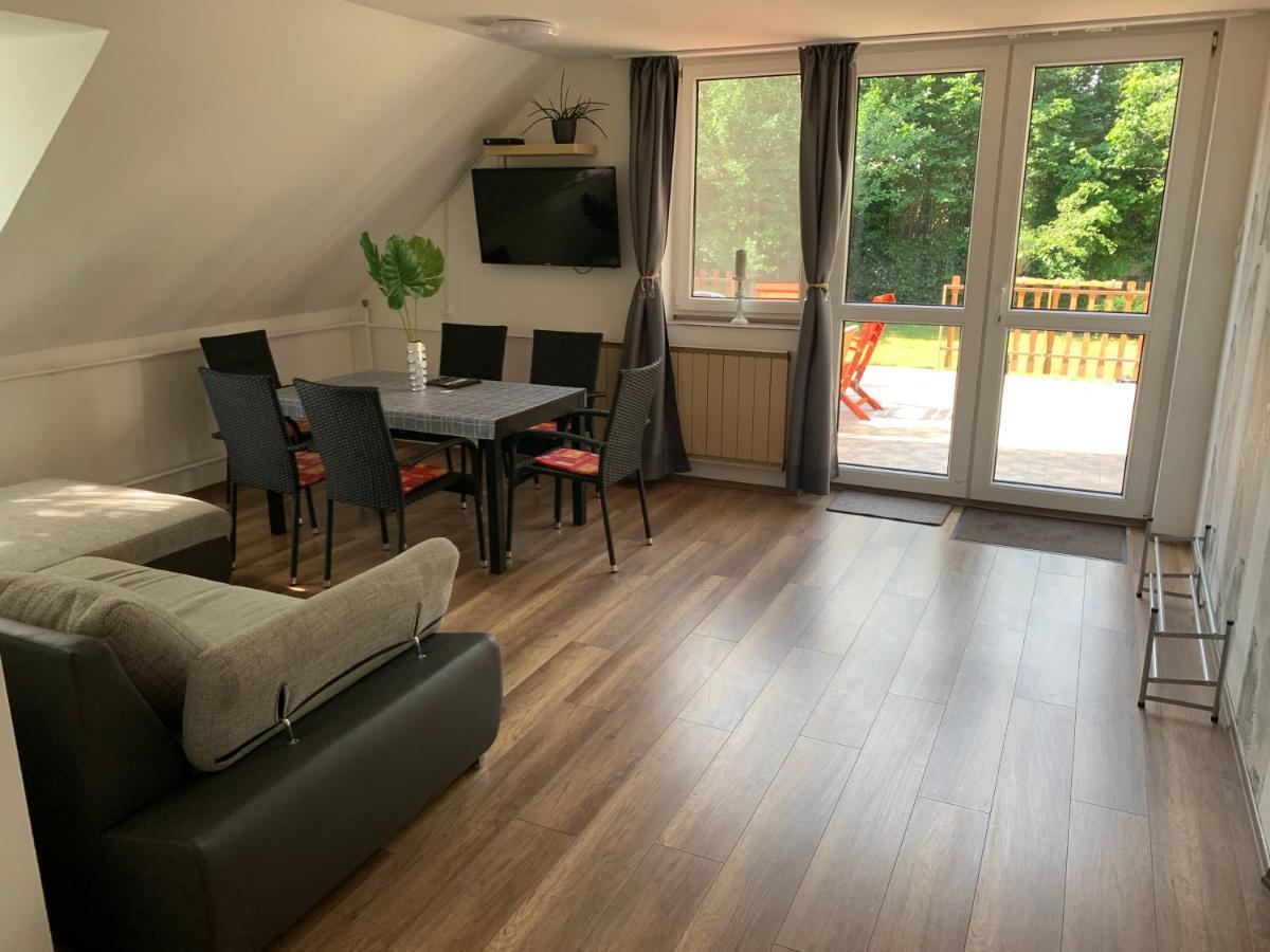 Borsi Apartman Balatonalmádi Екстериор снимка