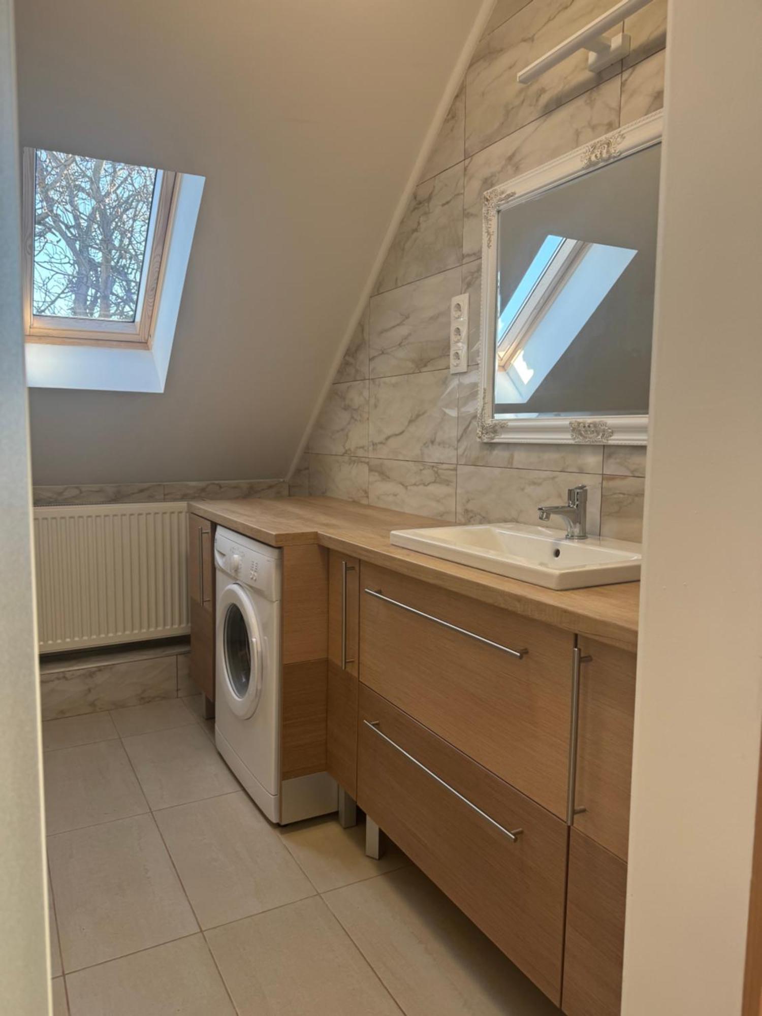 Borsi Apartman Balatonalmádi Екстериор снимка
