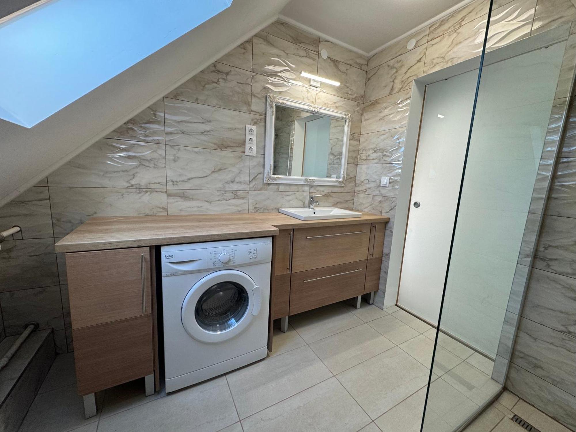 Borsi Apartman Balatonalmádi Екстериор снимка